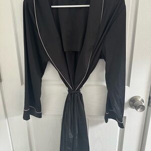 Soma Black Luxe Robe Intimates Sleepwear